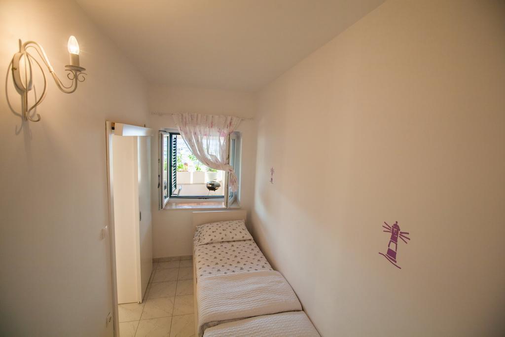 Beach Holiday Home Laura Mimice Room photo